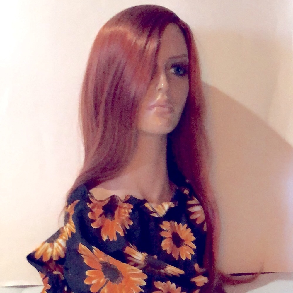 Synthetic Wig - Picture 5 of 8